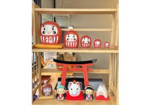 猫だるま　店内